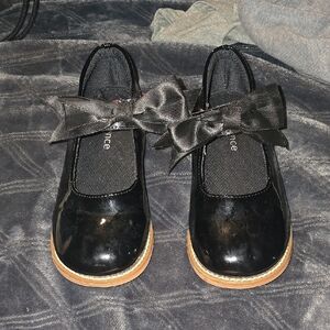 Black Patent Leather Kids Shoes with Bow